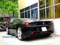 Cho thuê xe Ferrari 458 Italia màu đen